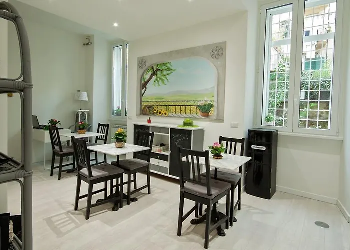 Gallery 101 Bed & Breakfast 3*