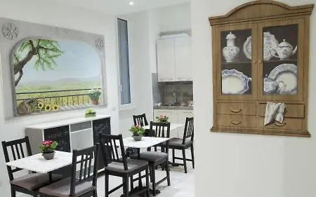 Bed & Breakfast Gallery 101 3*