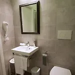 Gallery 101 فندق مبيت وإفطار روما